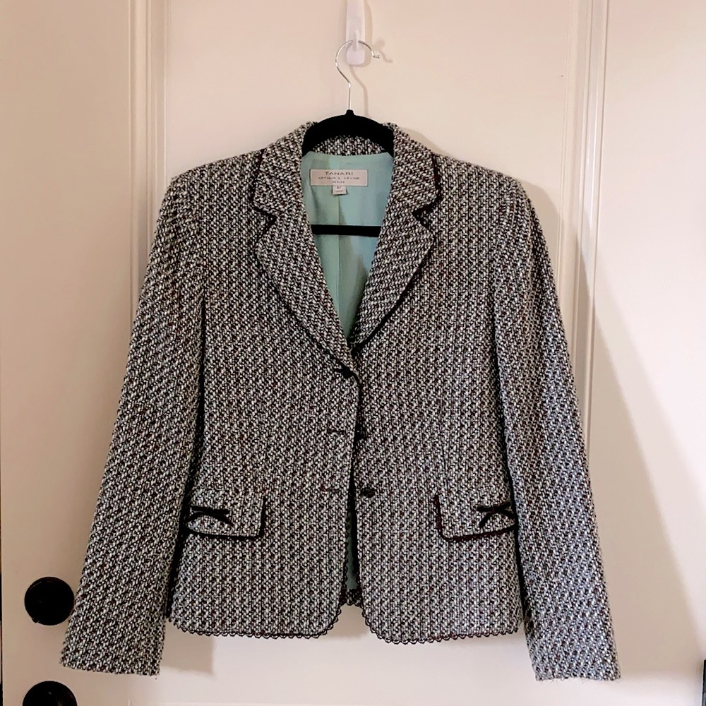 Tahari Arthur S. Levine Petite Tweed Blazer